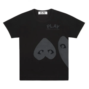 CDG Play Black T-shirt Black Three Heart Screenprint Front Side